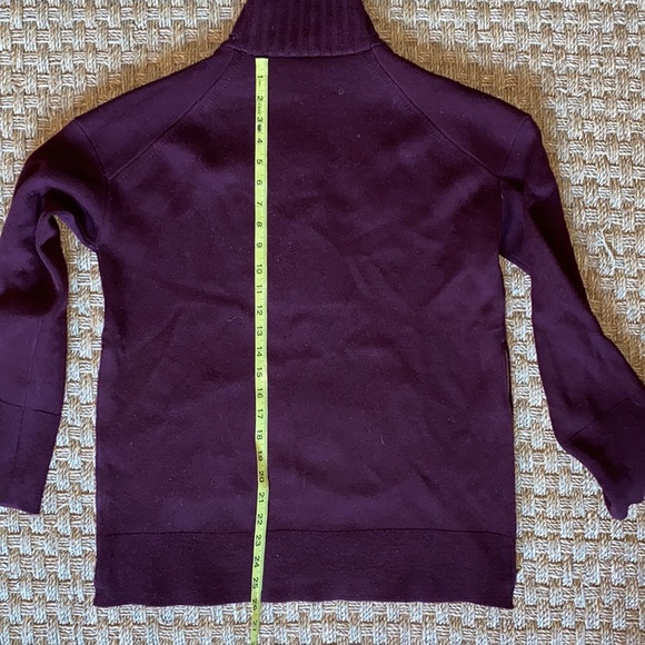 J Crew Heavy 100% Merino Wool Sweater burgundy w/gold zippers - Picture 7 of 10